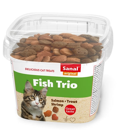 Sanal Cat Fish Trio Snacks Cup 75 GR